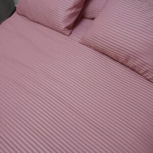 ملايه استريب